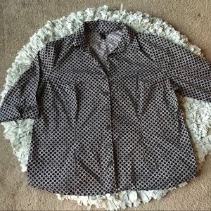 East 5th Women's Button down Top Sz 3X